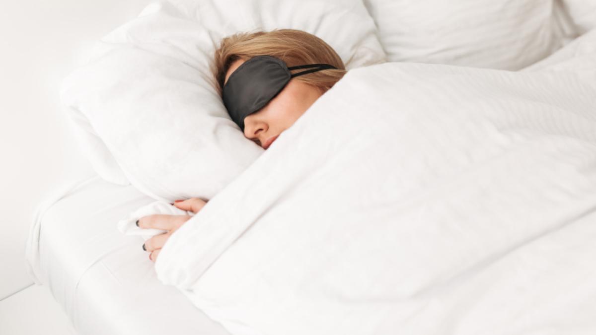 sleeping-somn_38383000_45823400_10169300