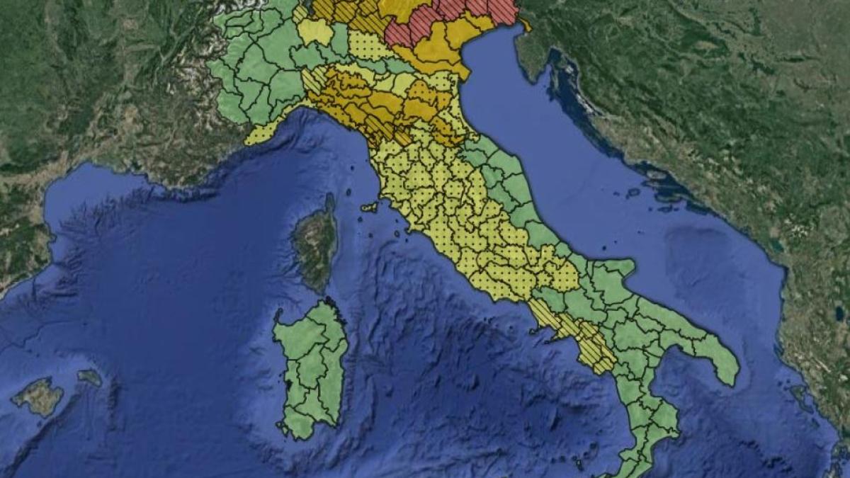 alerta-meteo-in-italia--toate-regiunile-sunt-sub-cod-rosu--galben-si-portocaliu