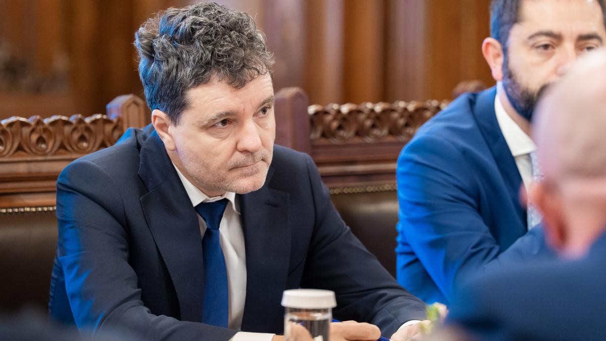 nicusor-dan-cotroceni---buna_22129800