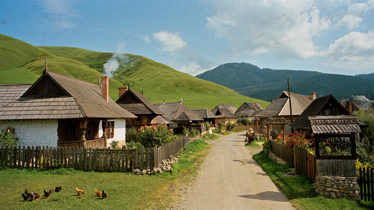 sat-romanesc_26726400