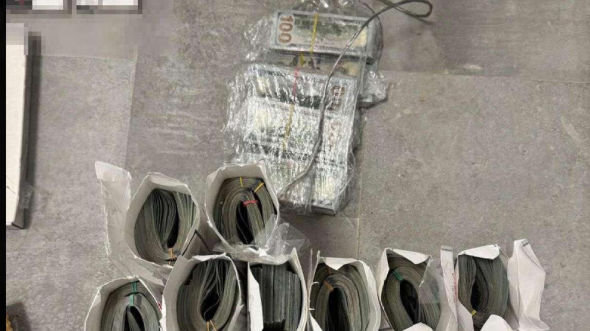 ucrainean-580-000-dolari-vama_99134100