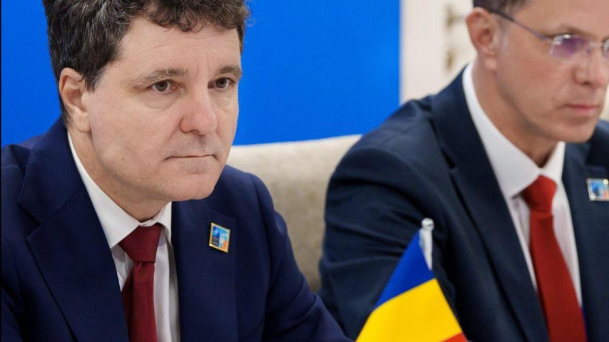 nicusor-dan-intalnire_90966400