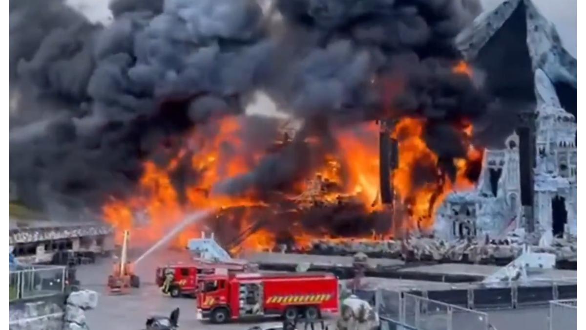 incendiu-tommorowland_85507900