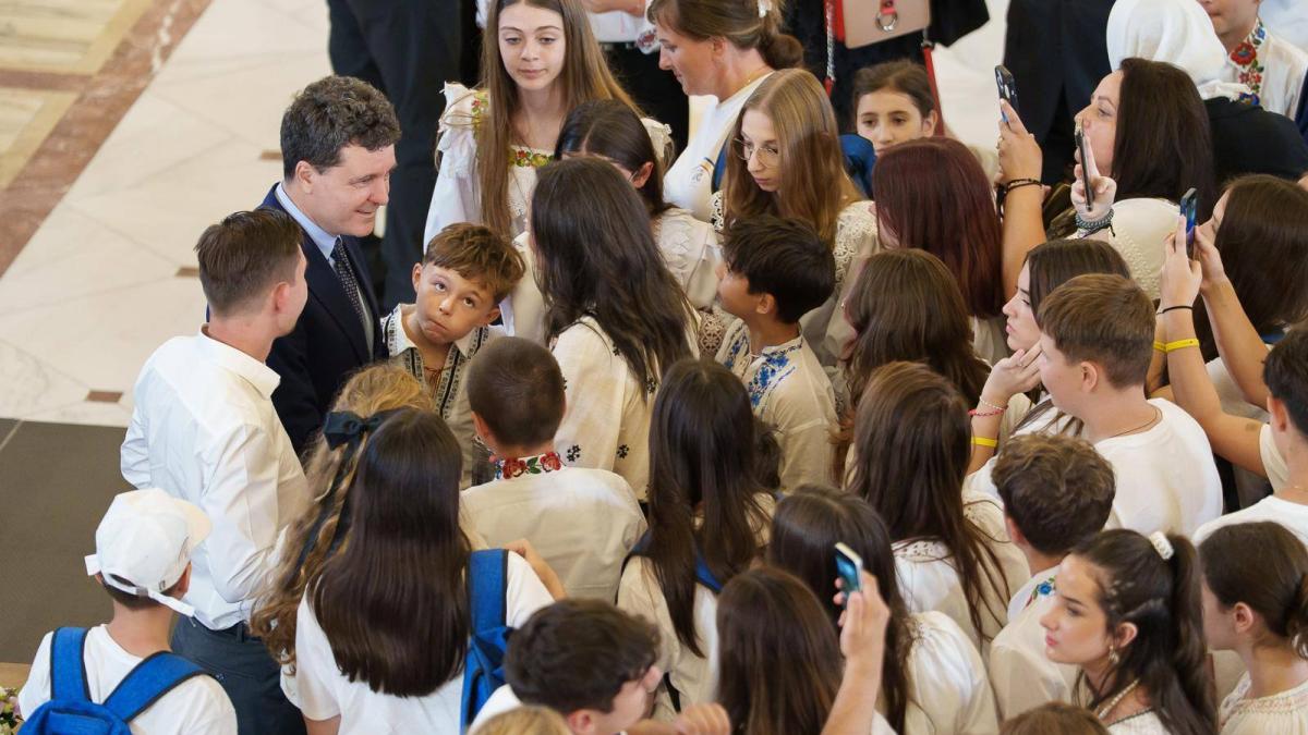 copii-diaspora-palatul-cotroceni_36430200