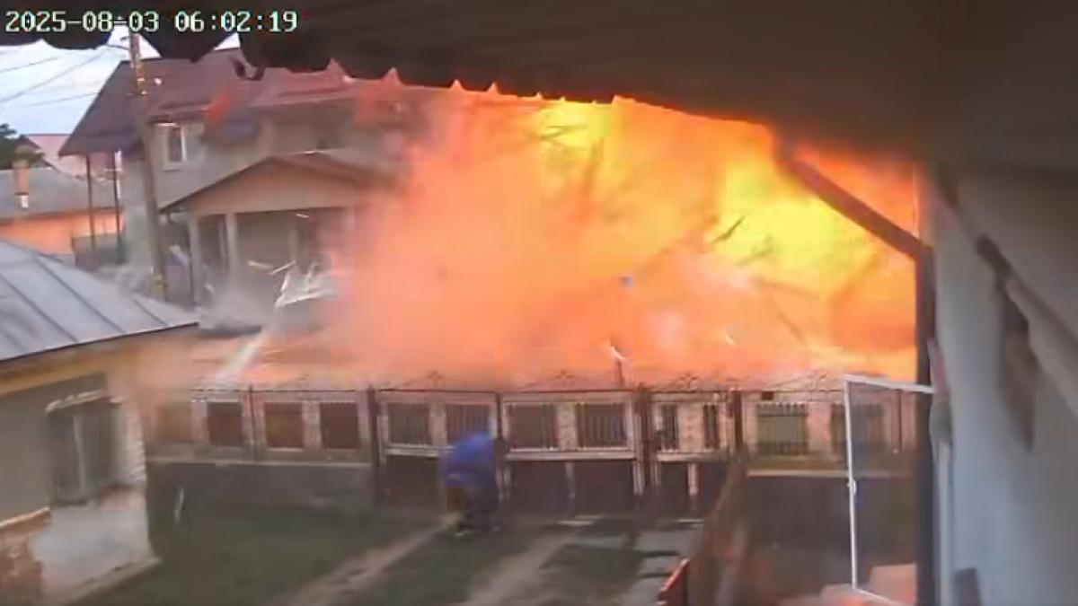 explozie-magazin-dambovita_54151500