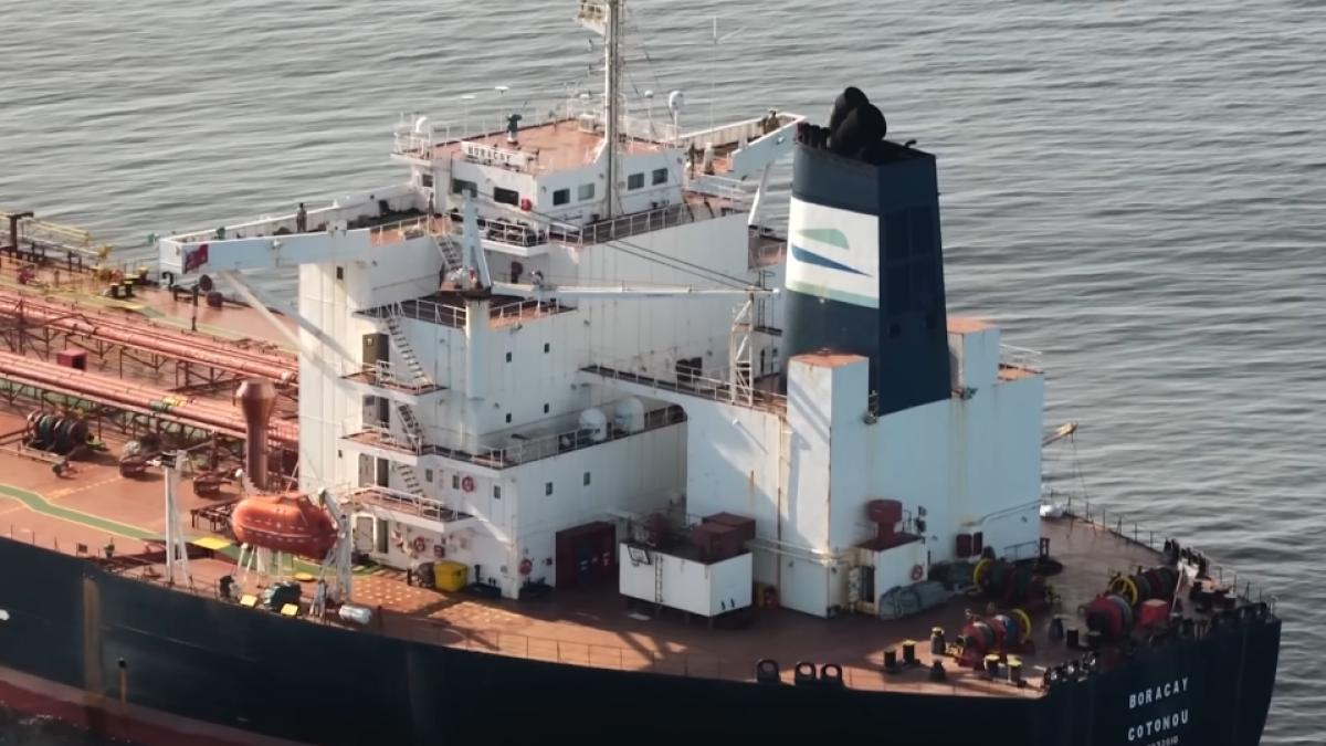 petrolier-rusesc_10548200