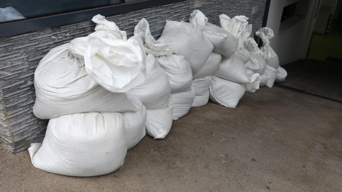 saci-nisip-inundatii-constanta_20877400