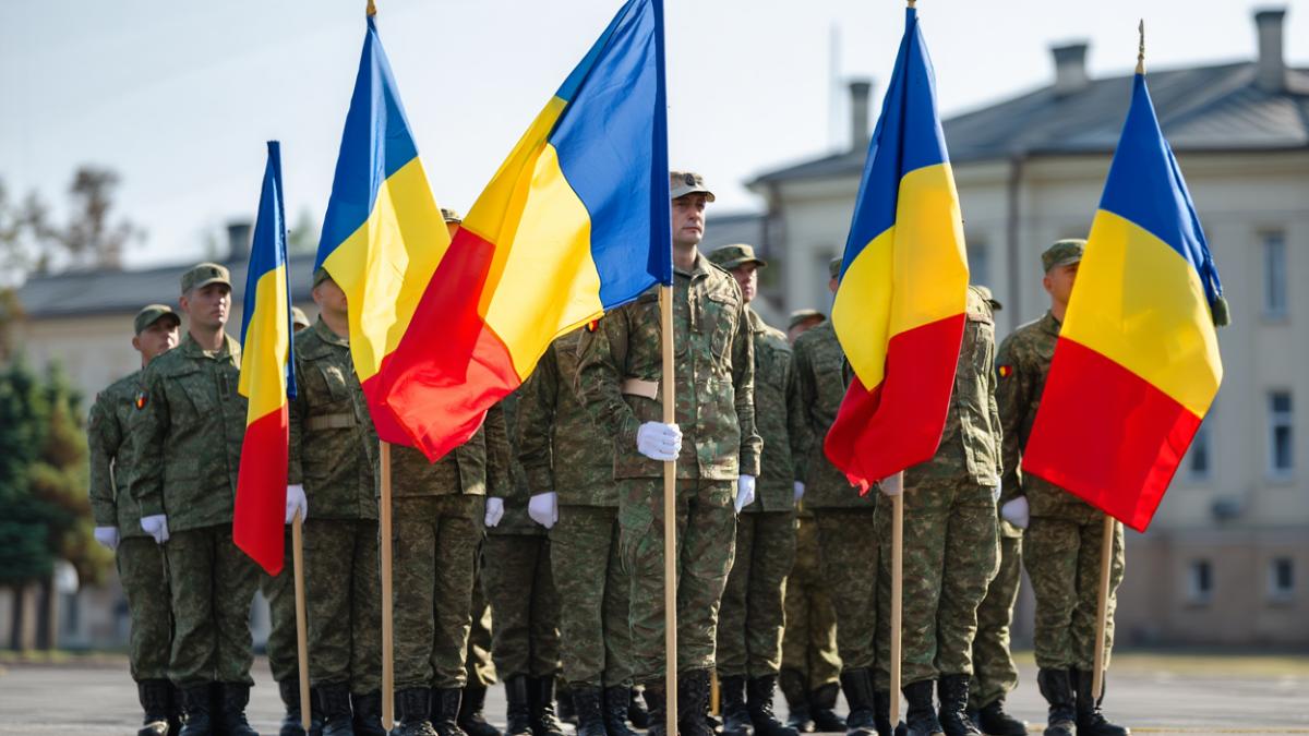 soldati-romani-soldat-armata-romana_02368600