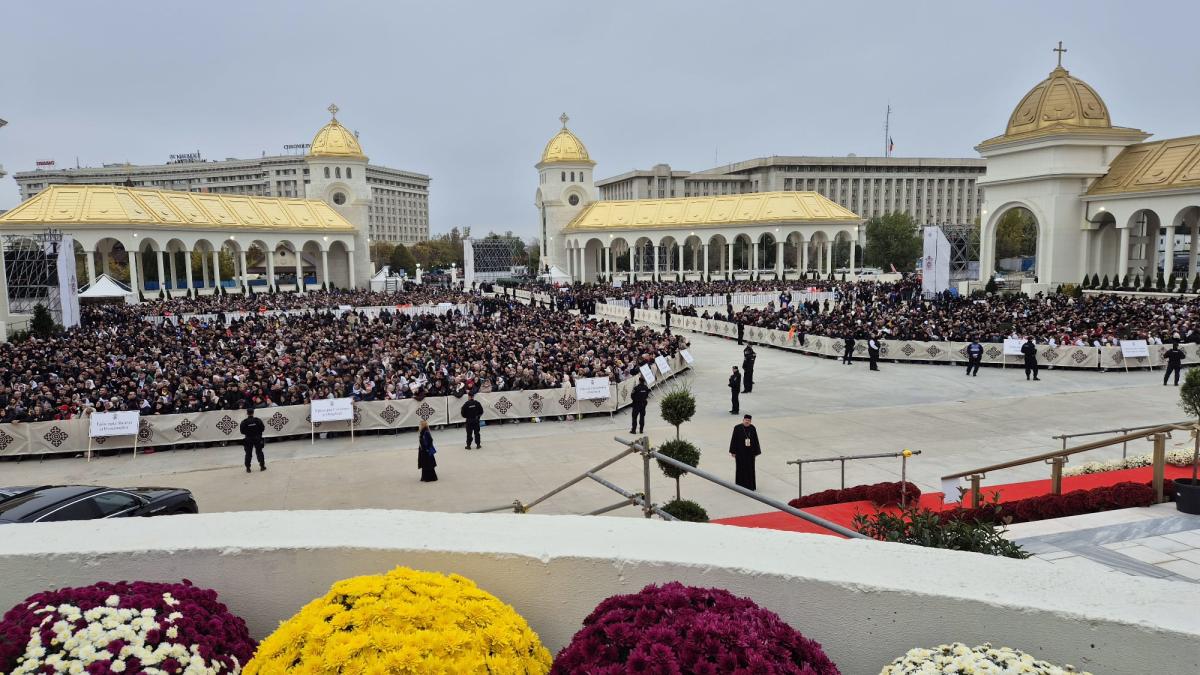 whatsapp-image-2025-10-26-at-11-29-17_54949300