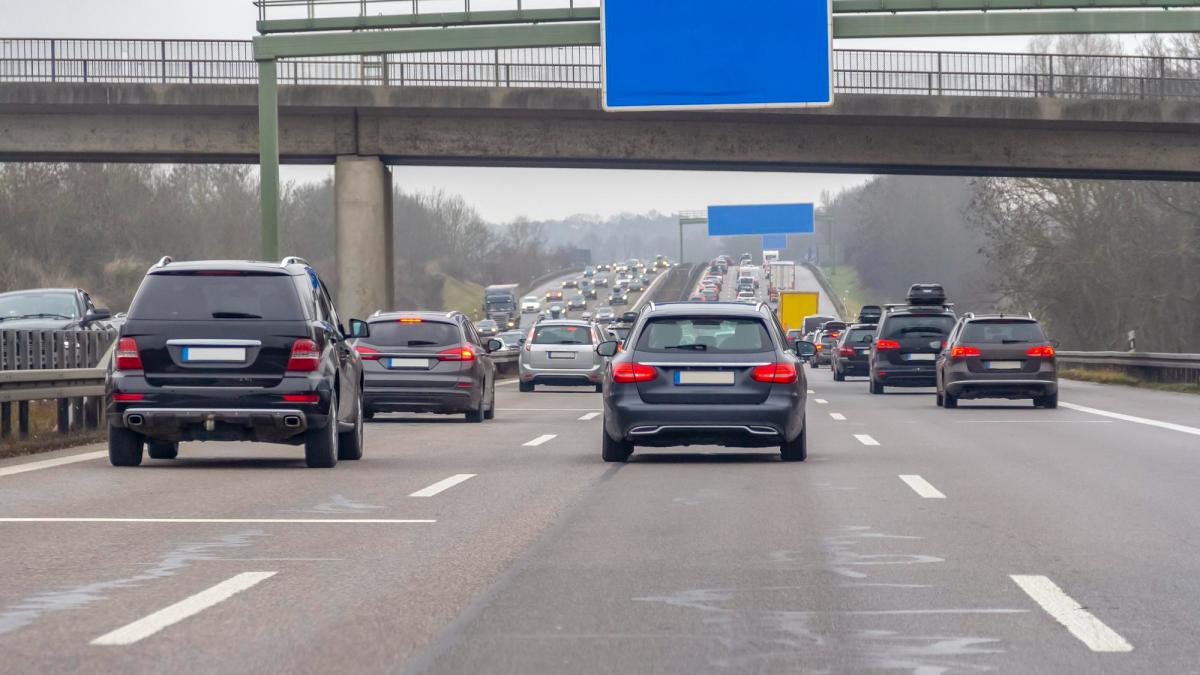 roman-sotie-autostrada-germania_08019000