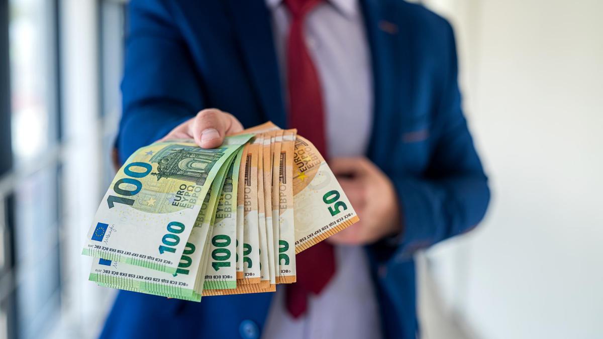 salariu-minim-european-romania_97621500