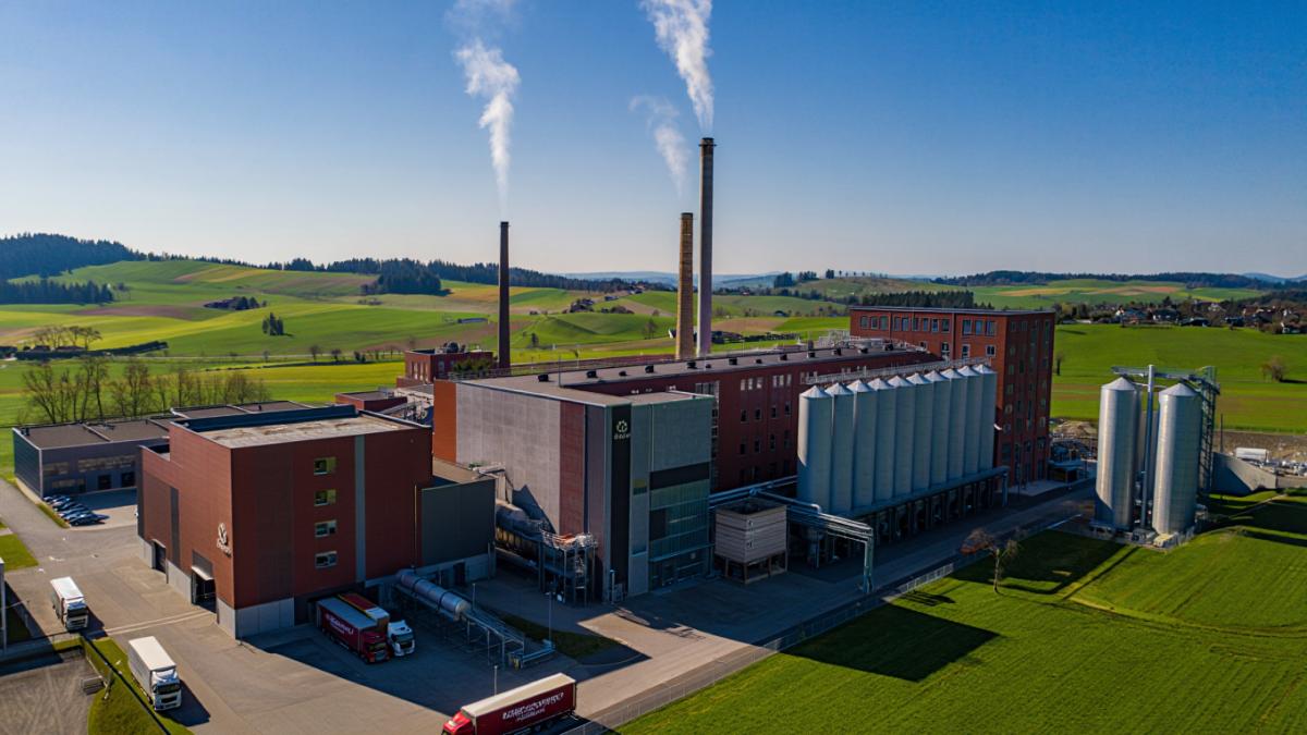 fabrica-se-inchide_07247700