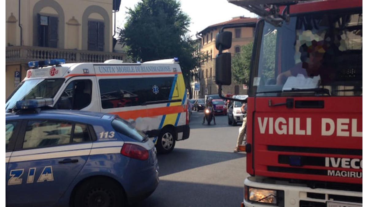 pompieri-salvare-si-politie-italia_87108900