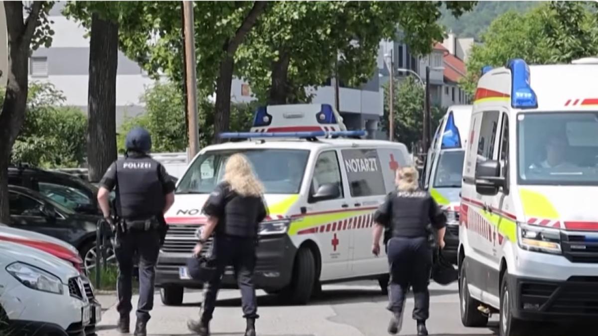 atac-scoala-austria-doi-romani-graz_85171700