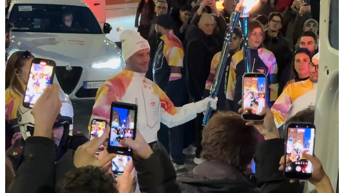 cristi chivu si torta olimpica