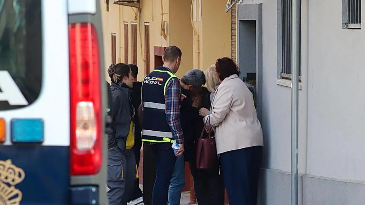 roman valencia omorat vecinul