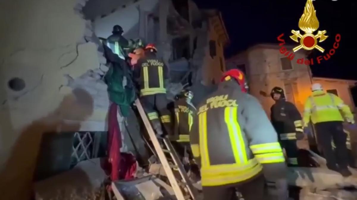 cladire prabusita verona