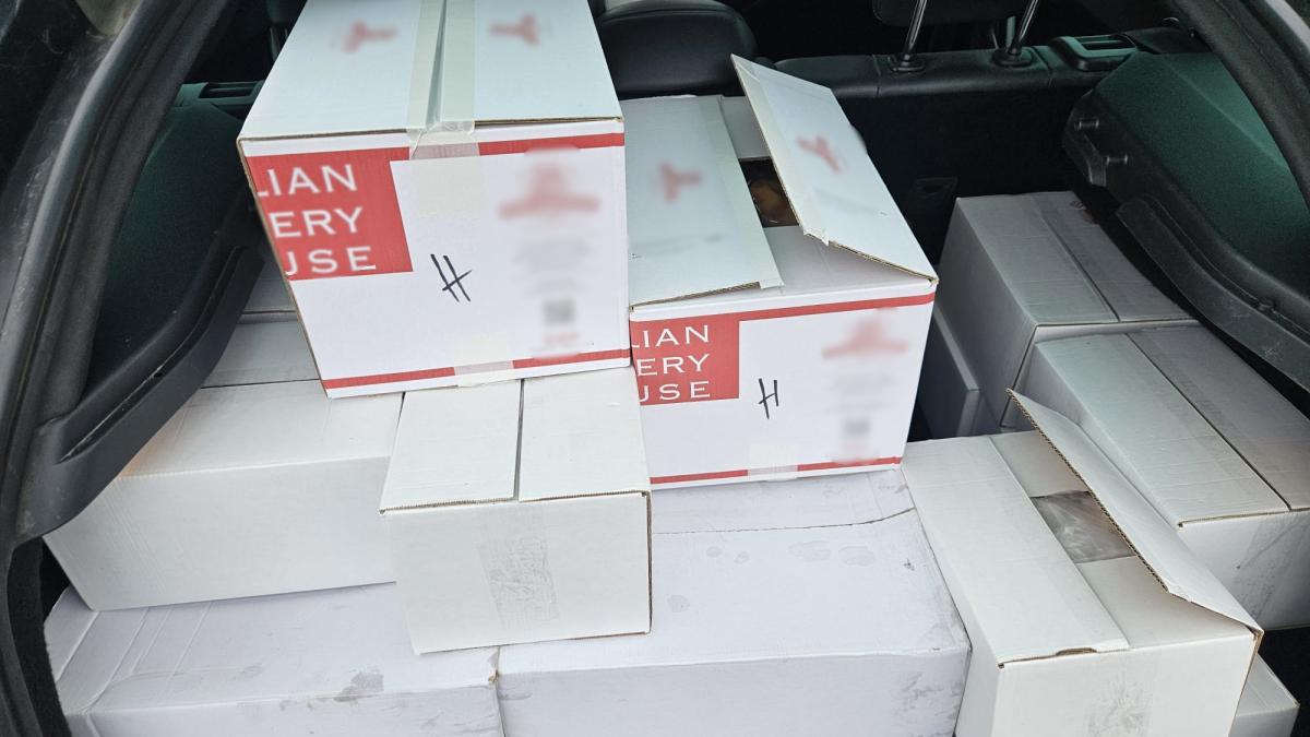 mâncare distrusa de politia din Germania