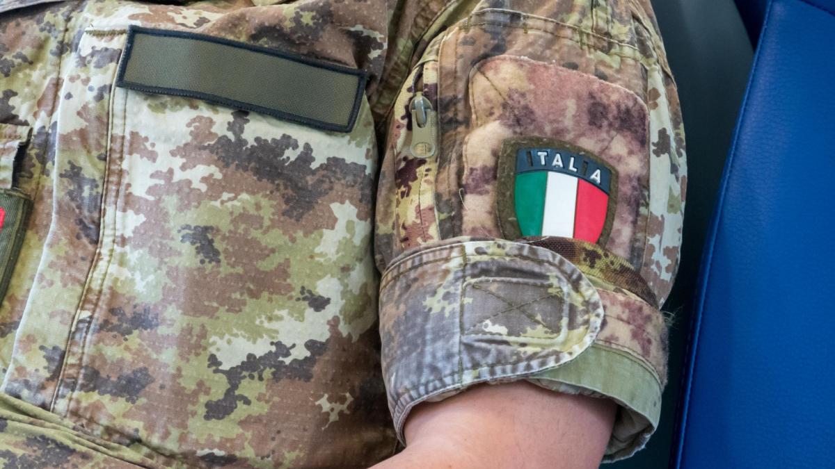 soldati italieni armata italia