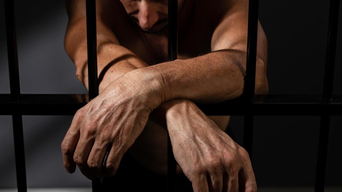 Român dispărut din sistemul penitenciar italian: avocatul denunță încălcarea dreptului la apărare