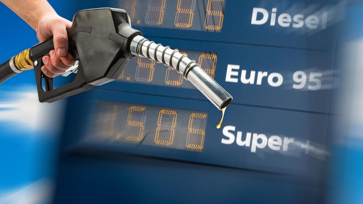 pret caruranti preturi benzina si motorina crescute