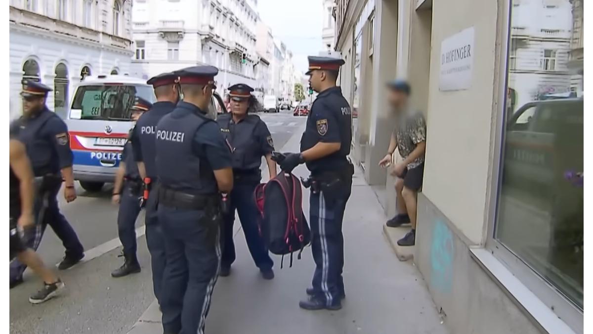 roman arestat in austria de polizei