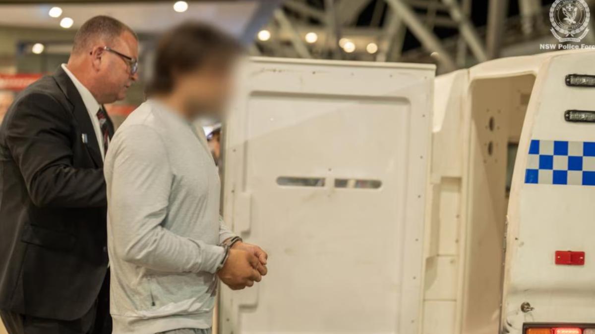 romani arestati australia