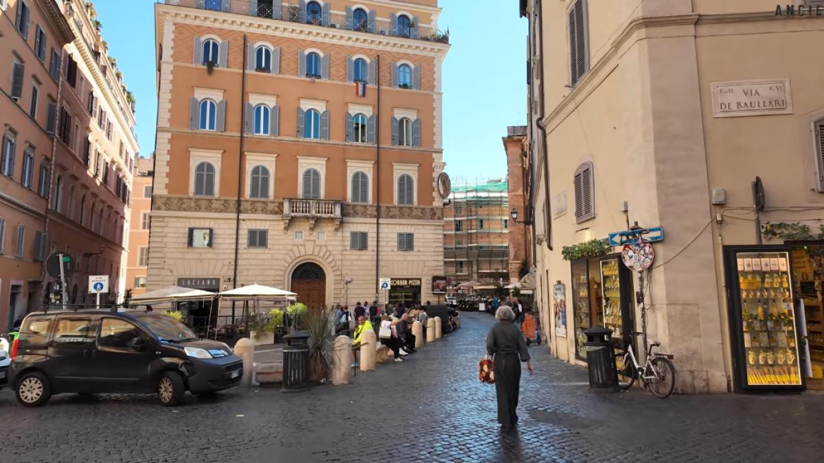 Campo de Fiori Roma scandal roman