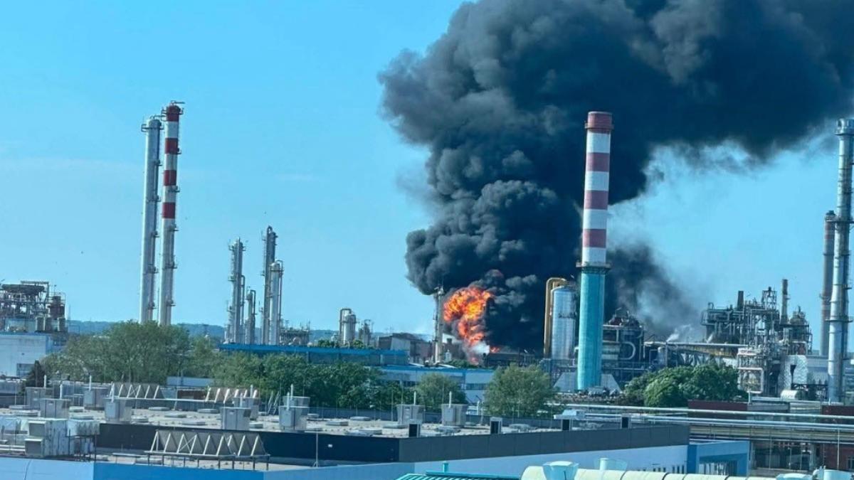 explozie rafinarie MOL Ungaria