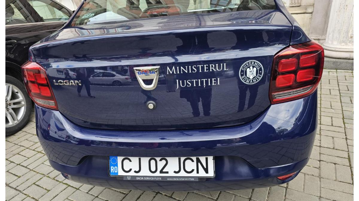 autocolant ministerul justitiei