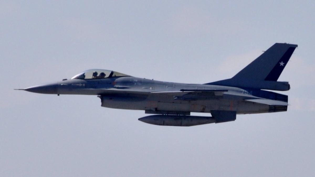 f-16_am_fighting_falcon---mapn_61258800