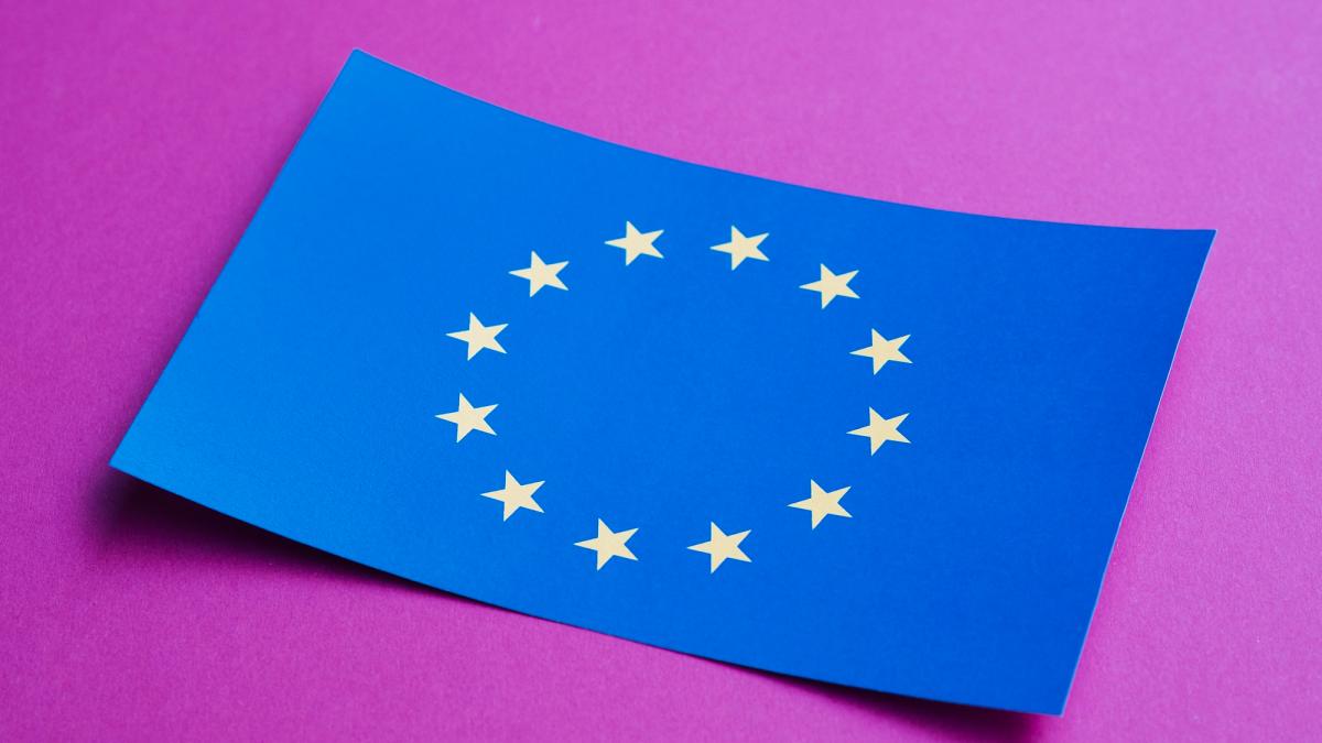 steag uniunea europeana magnific