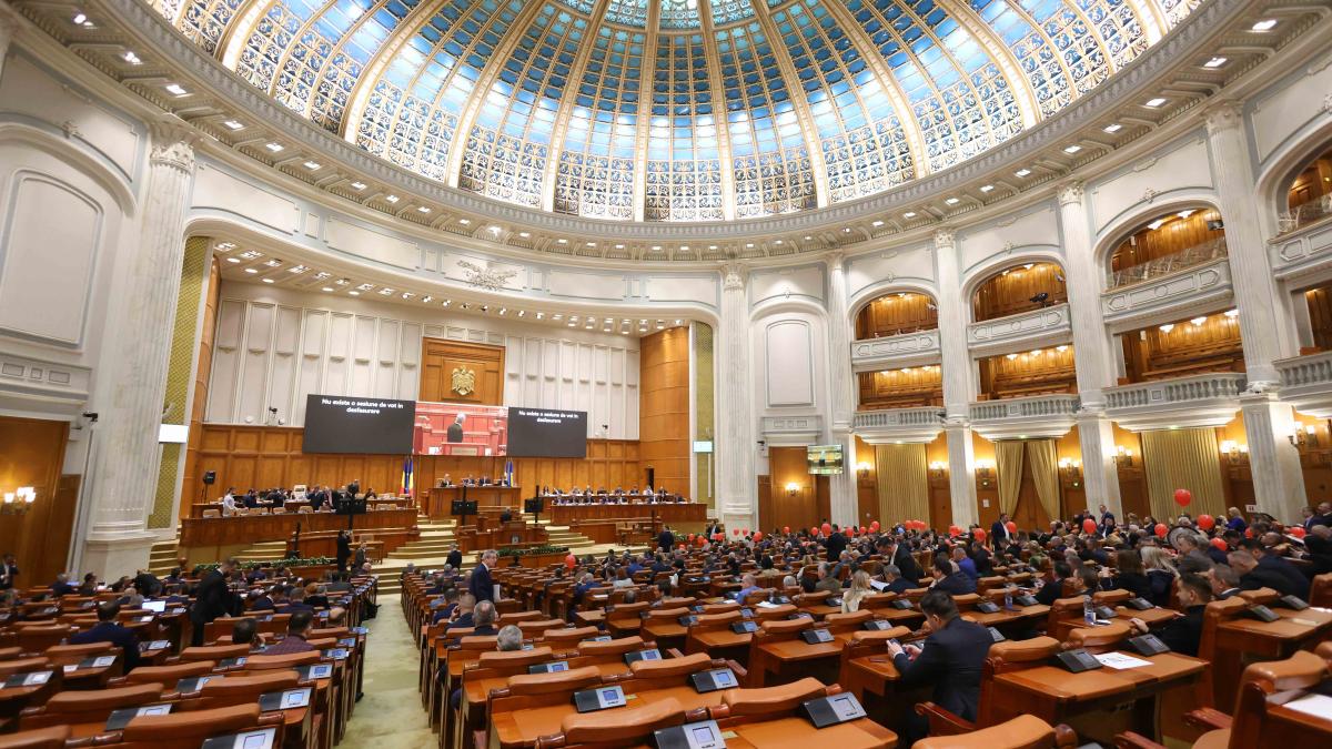 parlament-parlamentul-romaniei-camera-deputatilor_85498100
