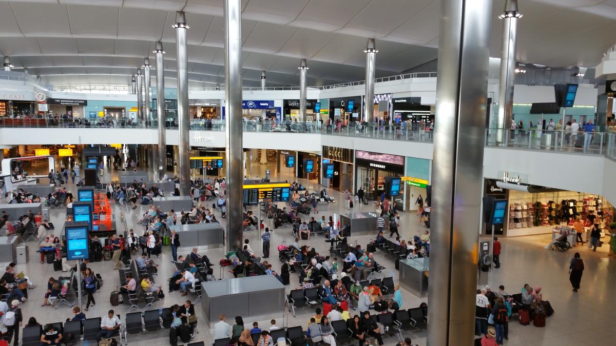 aeroport-marea-britanie-aeroport-ilustrativ