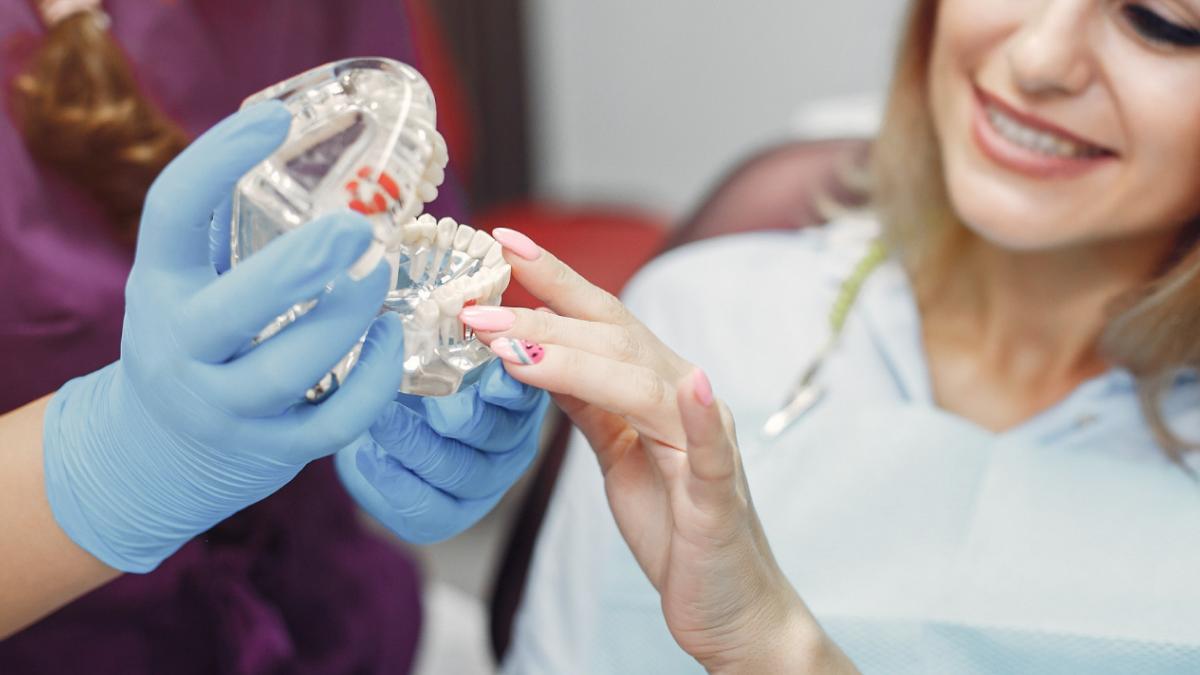 Dental Premier -- ghidul pentru dinti ficsi pe implanturi in Romania--clinica de implant dentar All-on-4 si All-on-6  -stiridiaspora.ro 2