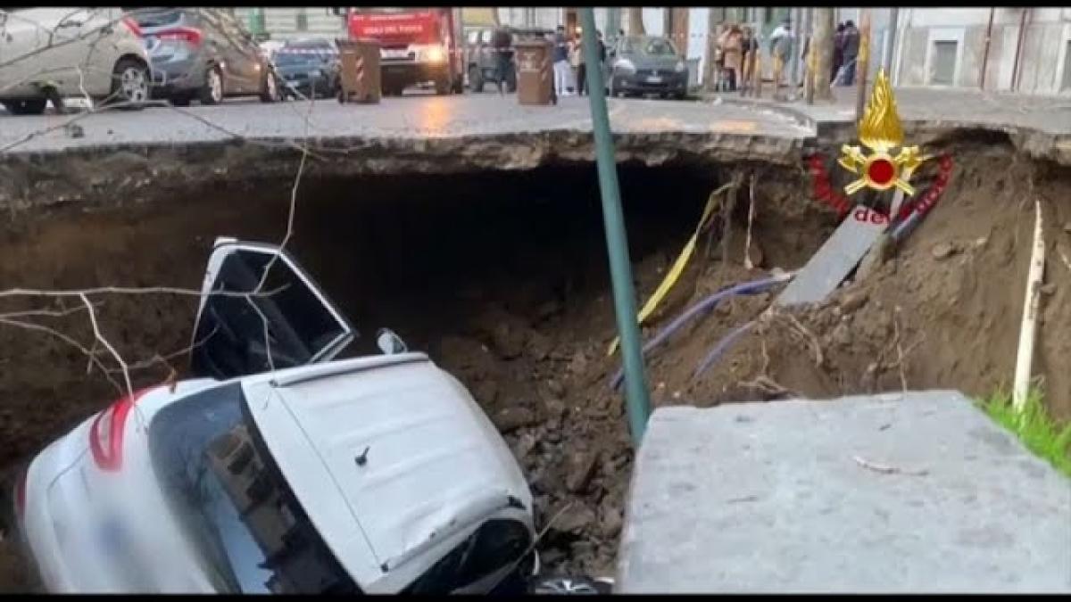 masina cazuta in italia