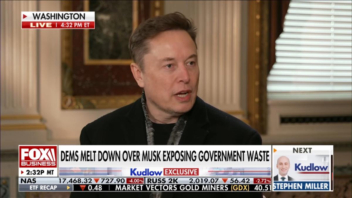 Zelenski, apel disperat către Elon Musk: "Oamenii vor muri dacă Starlink nu funcționează”