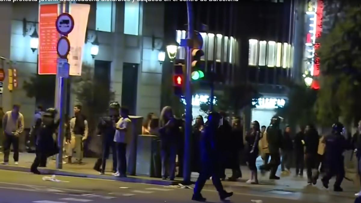 protest barcelona tineri