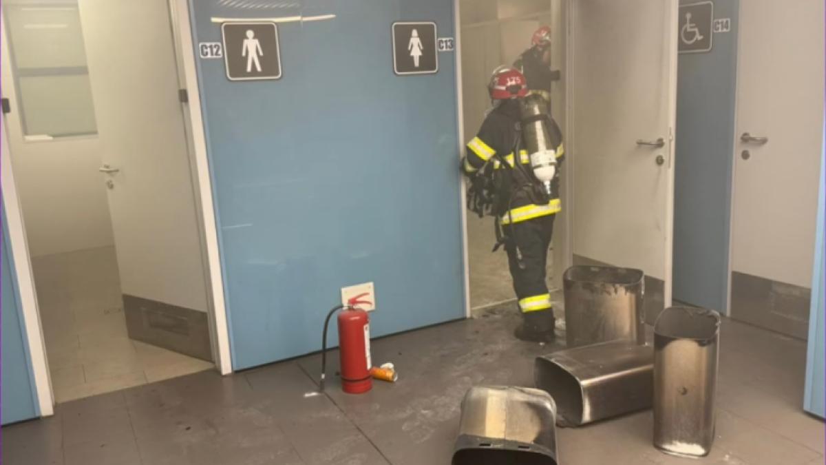 incendiu aeroportul otopeni