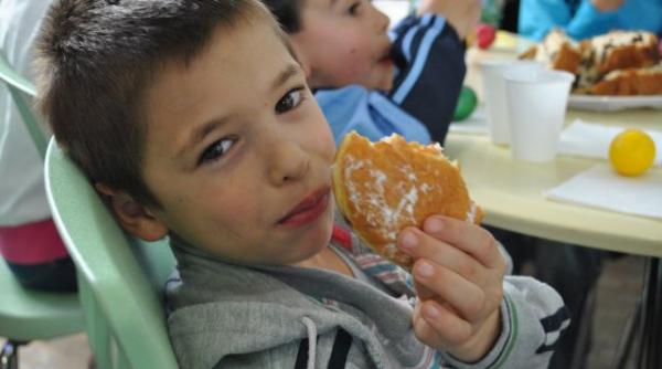 Copiii din România, cei mai săraci din Uniunea Europeană