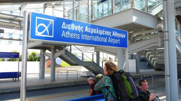 Trafic aerian paralizat în Grecia