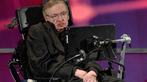 Stephen Hawking a murit.  Reacţia NASA