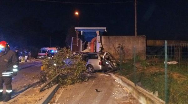 Ungaria. Șofer român, grav accident în lanţ. Trei mașini distruse