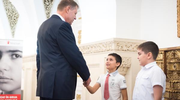 Iohannis, provocare pentru români: Cum vedeți sistemul de educație?