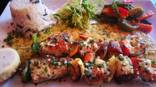 Mâncarea caldă, pericol pentru sănătate. Țări unde cancerul e în creștere