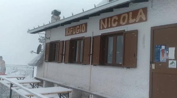 Silviu, românul la care se uită toată Italia. Tu poți să dai așa zăpada?-VIDEO