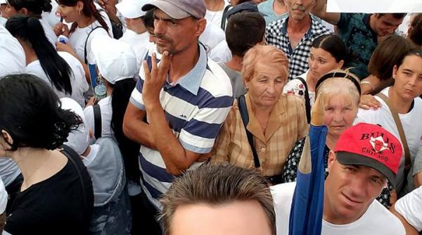 Mircea Badea:Trăiesc o Nirvana văzându-i pe ăştia cum se tăvălesc în chinuri