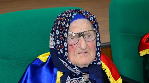 Mesajul unei bătrâne de vârsta României Mari: Să se găsească un conducător care să ne aducă ACASĂ copiii