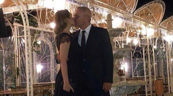 Liviu Dragnea, ținta ironiilor după imaginea postată de iubita sa Irina Tănase