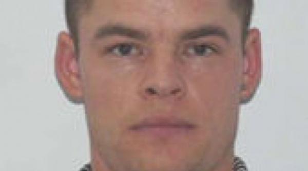 Dionisie Iulian, dispărut în drum spre Anglia. Mama sa îl caută cu disperare